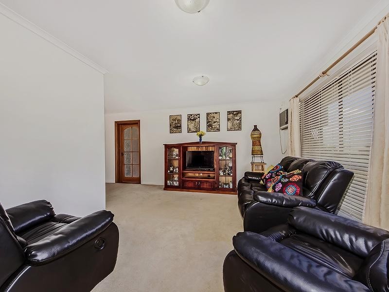 93 Sumners Road, Jamboree Heights QLD 4074