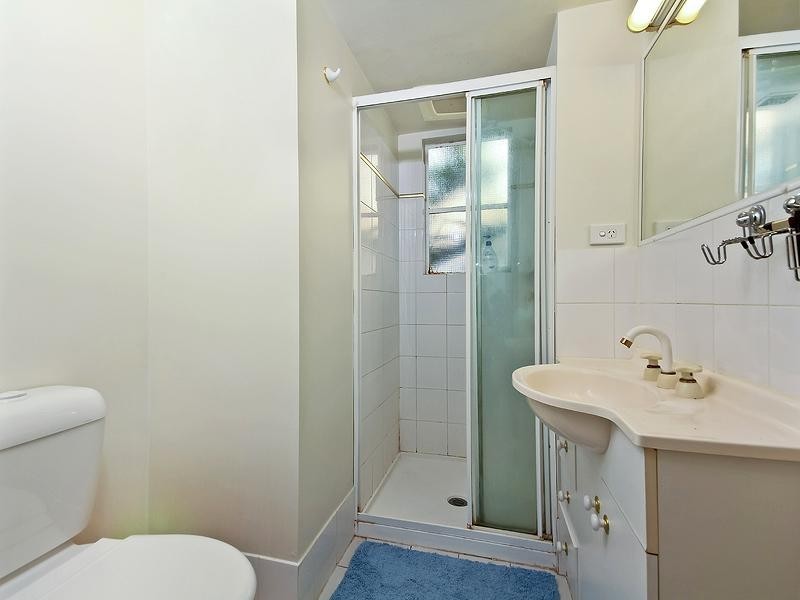 7/9 Durham Street, St Lucia QLD 4067