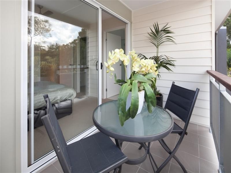 4/97 Sylvan Road, Toowong QLD 4066