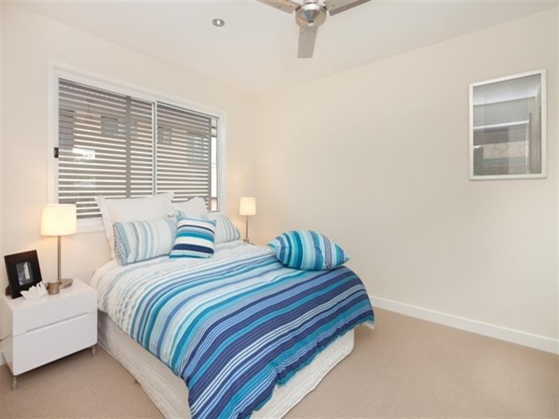 4/97 Sylvan Road, Toowong QLD 4066