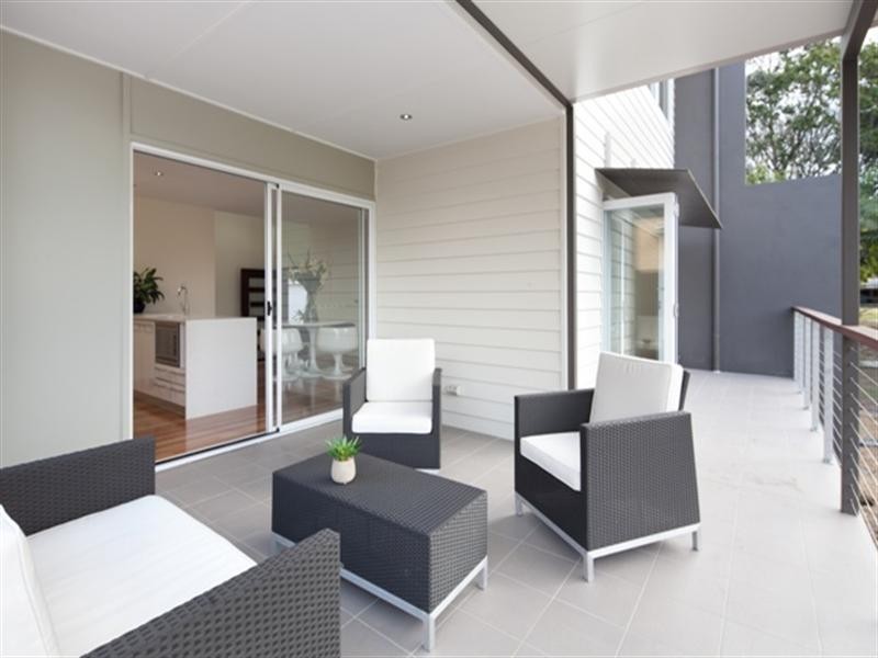 4/97 Sylvan Road, Toowong QLD 4066