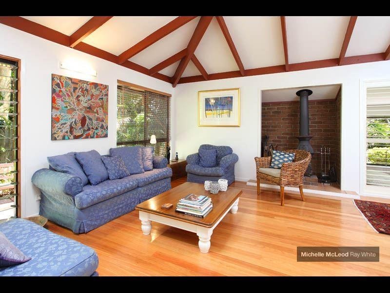 65 Chapel Hill Road, Chapel Hill QLD 4069