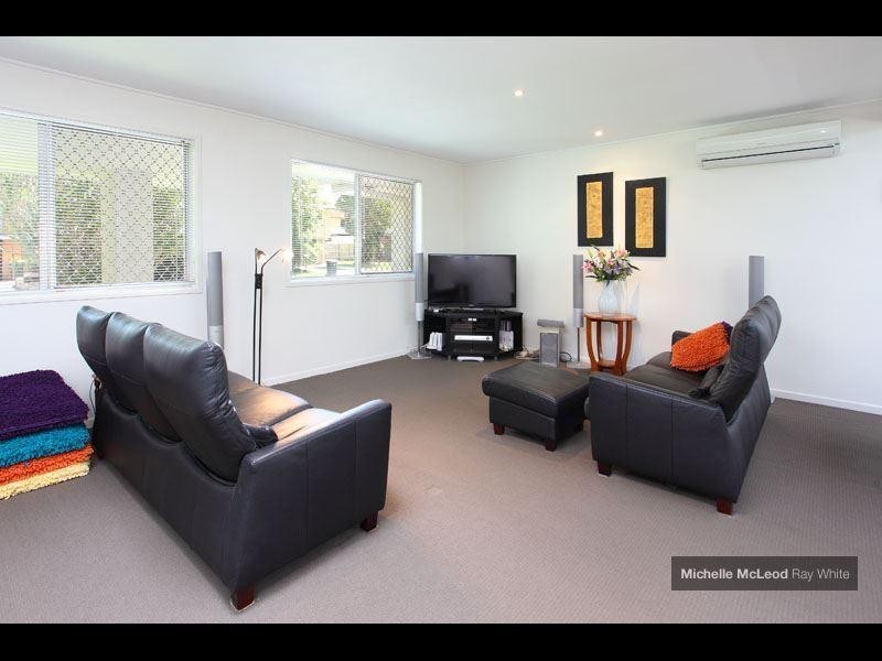 1 Hillman Street, Indooroopilly QLD 4068