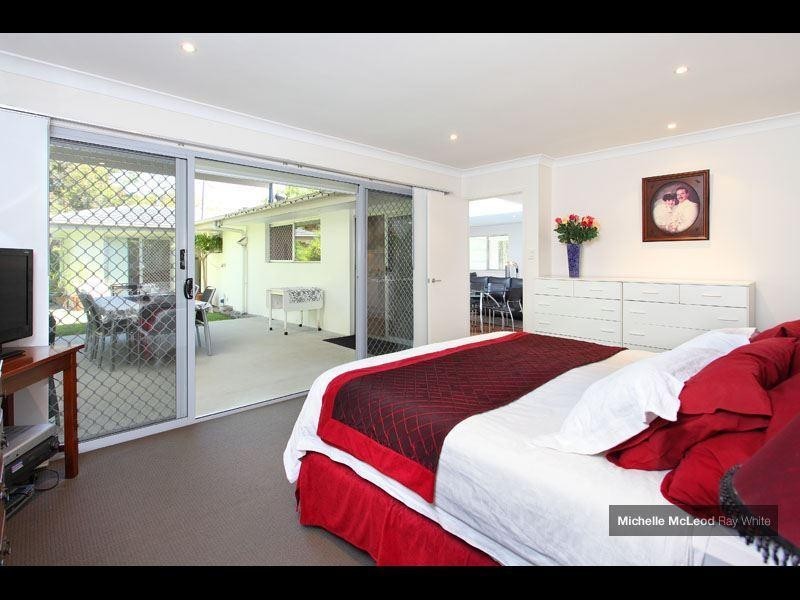 1 Hillman Street, Indooroopilly QLD 4068