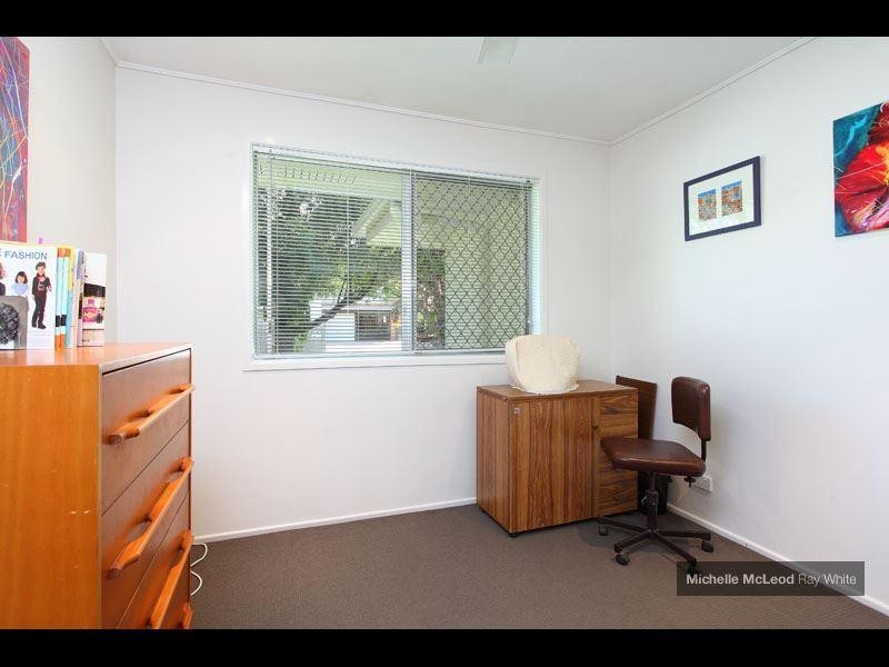 1 Hillman Street, Indooroopilly QLD 4068