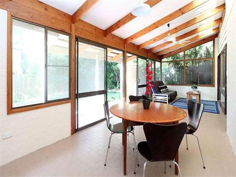 77 Sunset Road, Kenmore QLD 4069