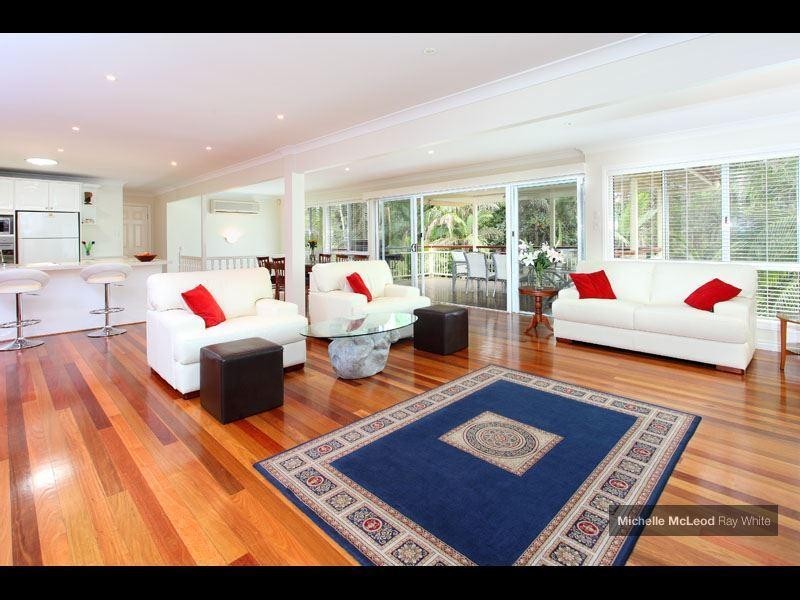 58 Hakea Crescent, Chapel Hill QLD 4069