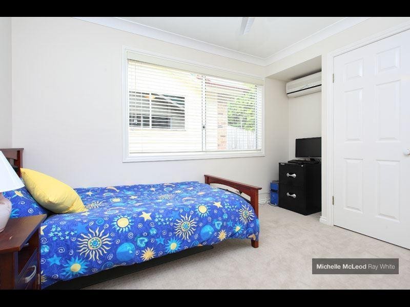 58 Hakea Crescent, Chapel Hill QLD 4069