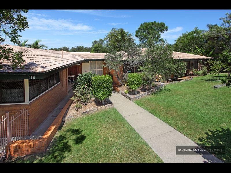 118 Burbong Street, Chapel Hill QLD 4069