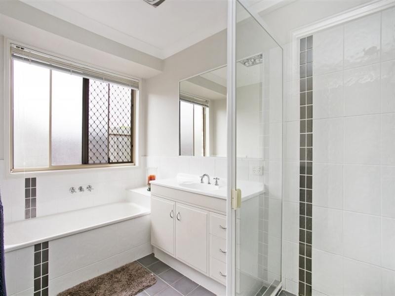 22 Turrbal Street, Bellbowrie QLD 4070