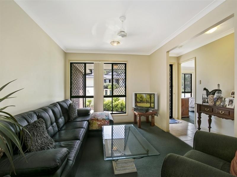 7 Regency Crescent, Moggill QLD 4070