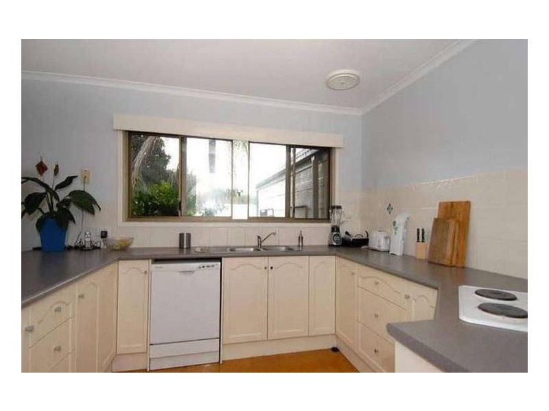 5 Stralock Street, Chapel Hill QLD 4069