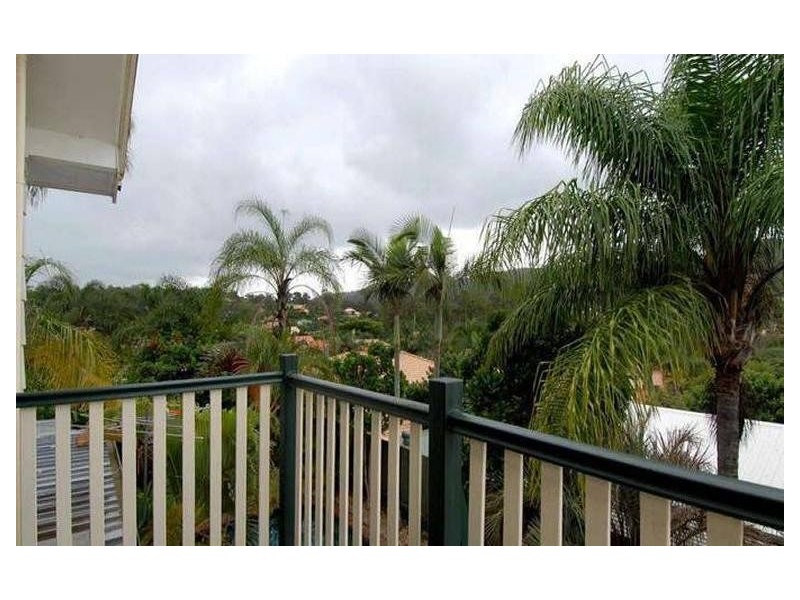 5 Stralock Street, Chapel Hill QLD 4069