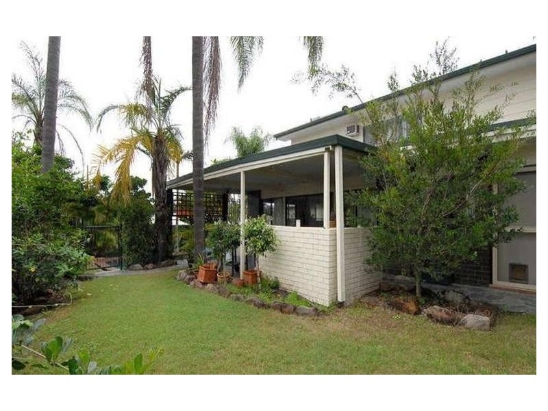 5 Stralock Street, Chapel Hill QLD 4069