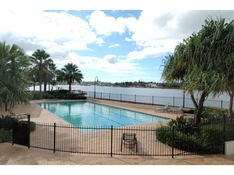 218/197 Merthyr Road, New Farm QLD 4005