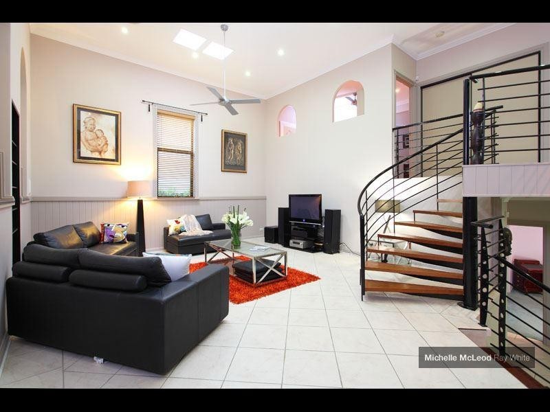 50 Ardes Street, Chapel Hill QLD 4069