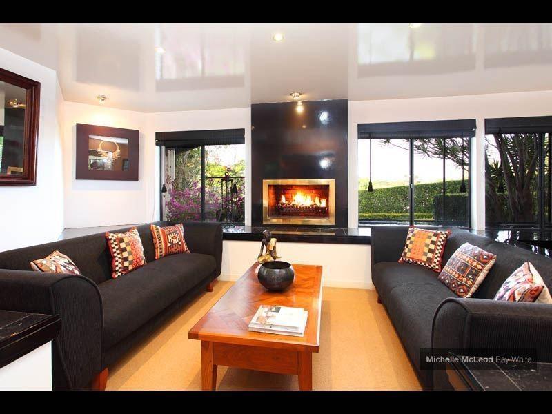 7 Columbia Street, Chapel Hill QLD 4069