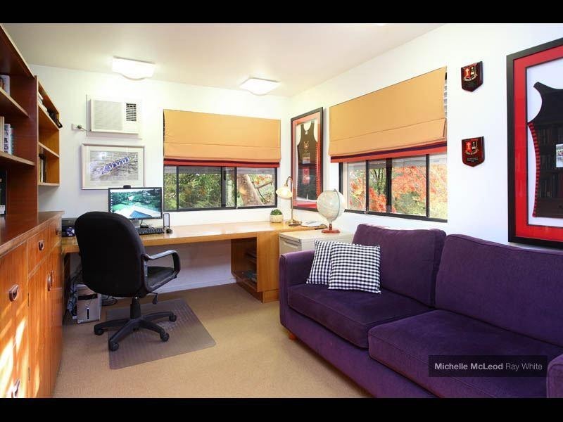 7 Columbia Street, Chapel Hill QLD 4069