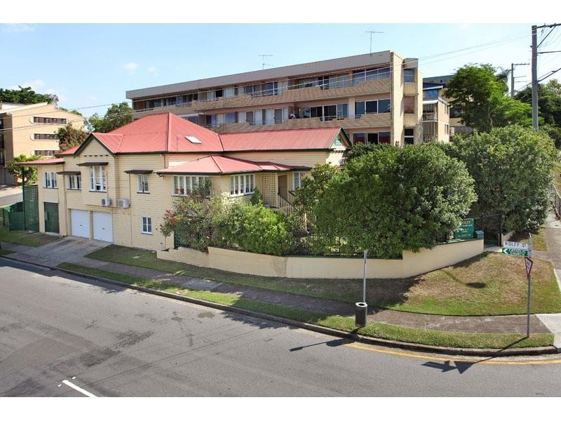 1 Burt Street, Auchenflower QLD 4066