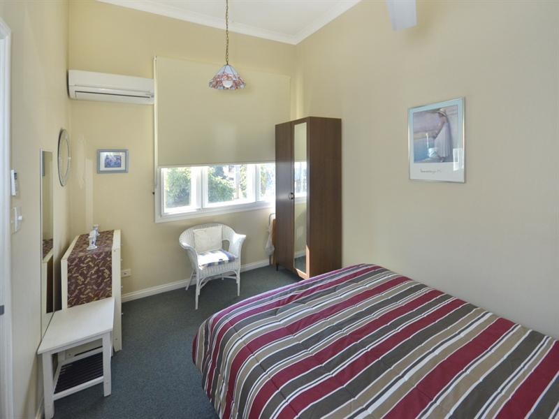 1 Burt Street, Auchenflower QLD 4066