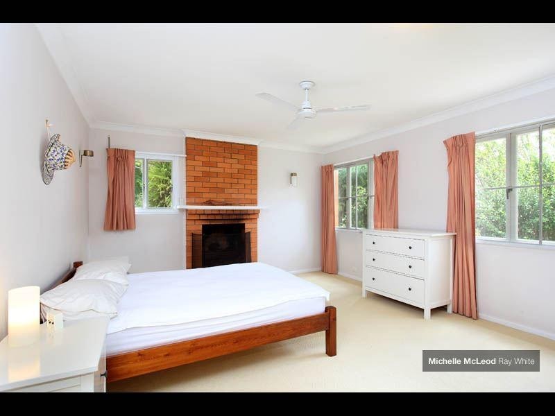 59 Orkney Street, Kenmore QLD 4069