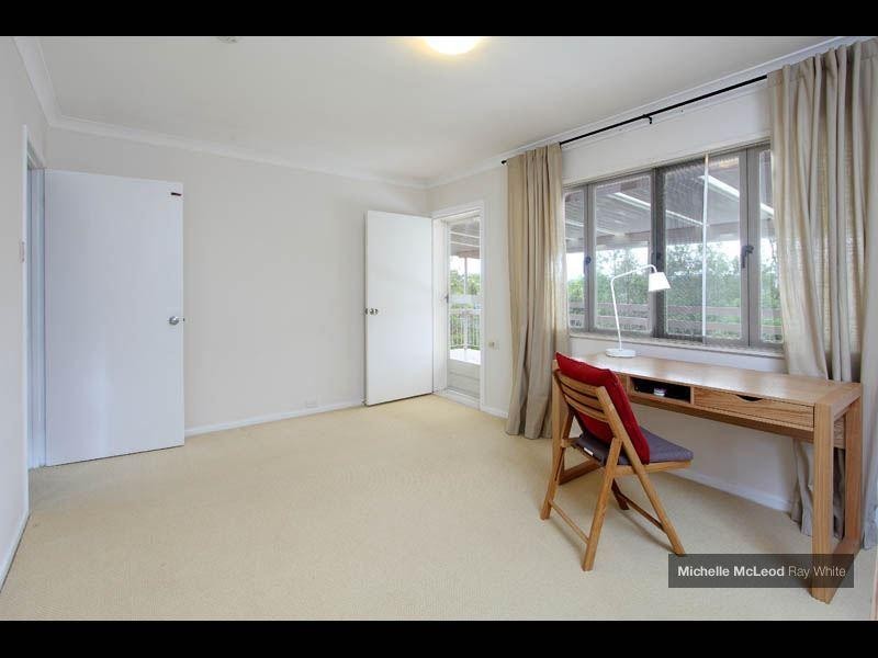 59 Orkney Street, Kenmore QLD 4069