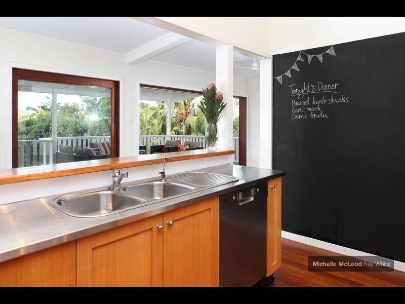 86 Gilruth Road, Kenmore QLD 4069