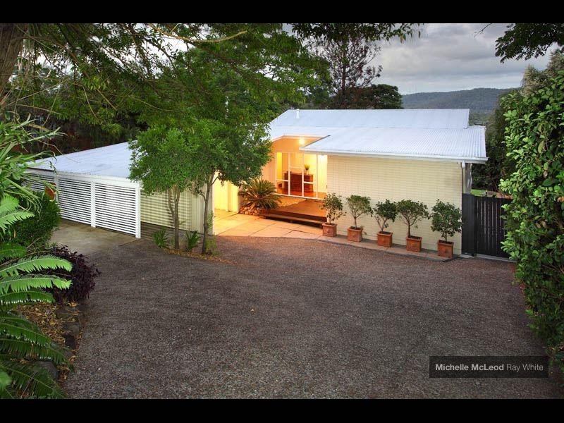 86 Gilruth Road, Kenmore QLD 4069