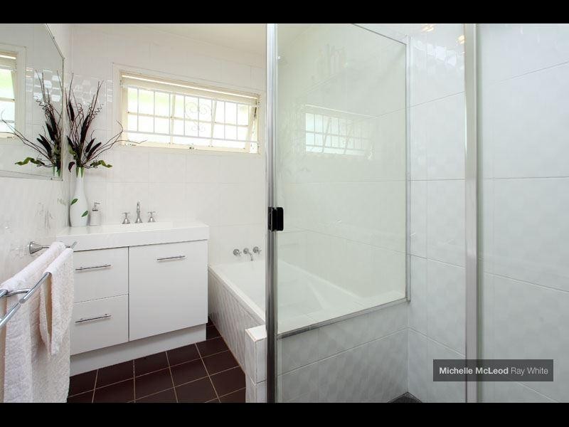 14 Cougar Street, Indooroopilly QLD 4068