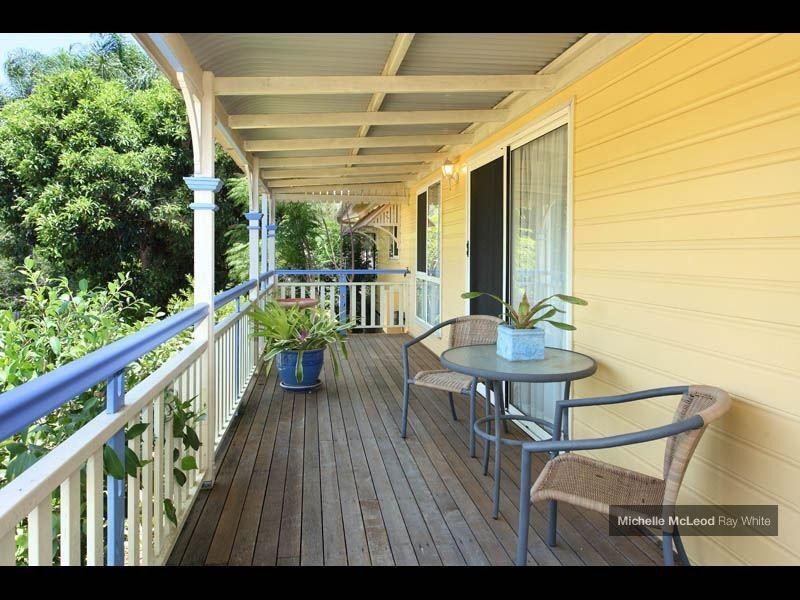 36 Brookfield Road, Kenmore QLD 4069