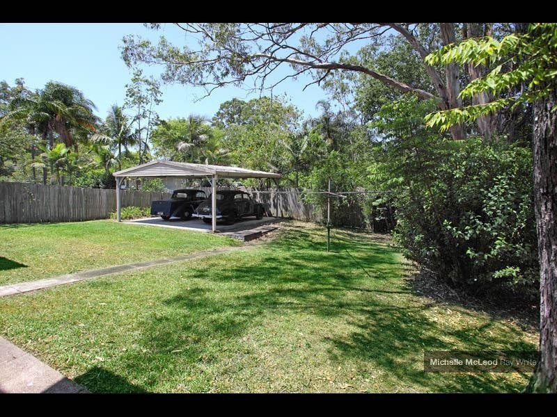 40 Brookfield Road, Kenmore QLD 4069