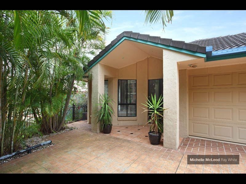 62 Nolan Rise, Brookfield QLD 4069