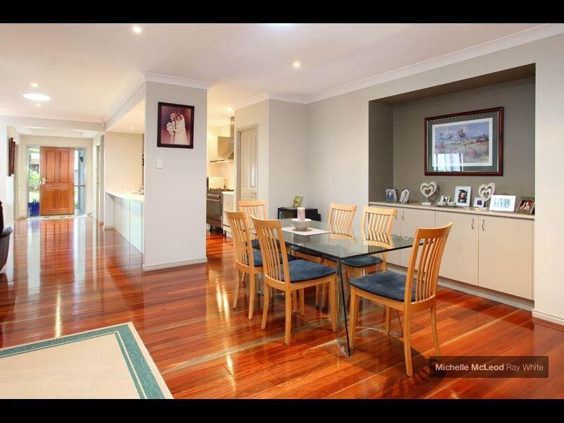 25 Lomandra Place, Chapel Hill QLD 4069