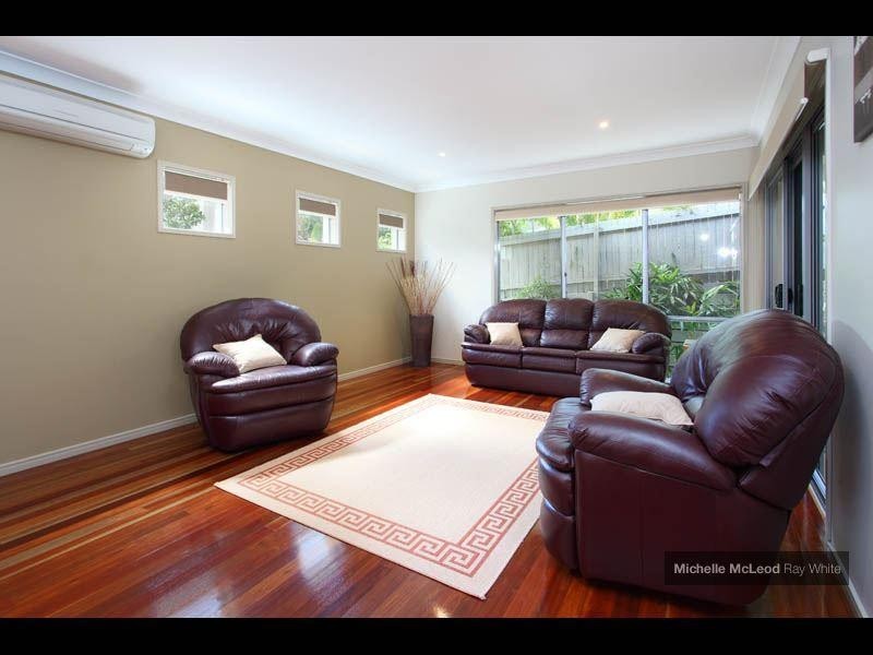 25 Lomandra Place, Chapel Hill QLD 4069