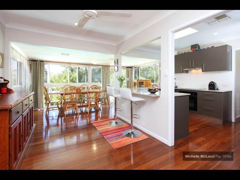 16 Crotty Street, Indooroopilly QLD 4068