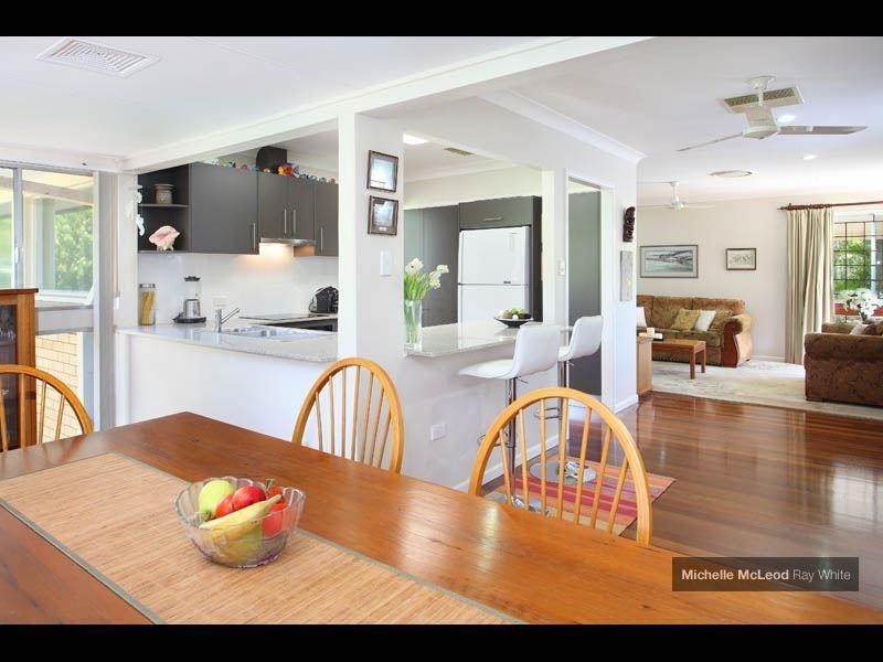 16 Crotty Street, Indooroopilly QLD 4068