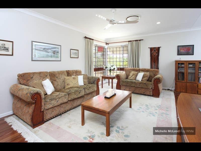 16 Crotty Street, Indooroopilly QLD 4068