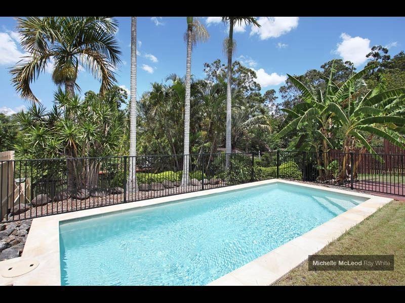 16 Crotty Street, Indooroopilly QLD 4068