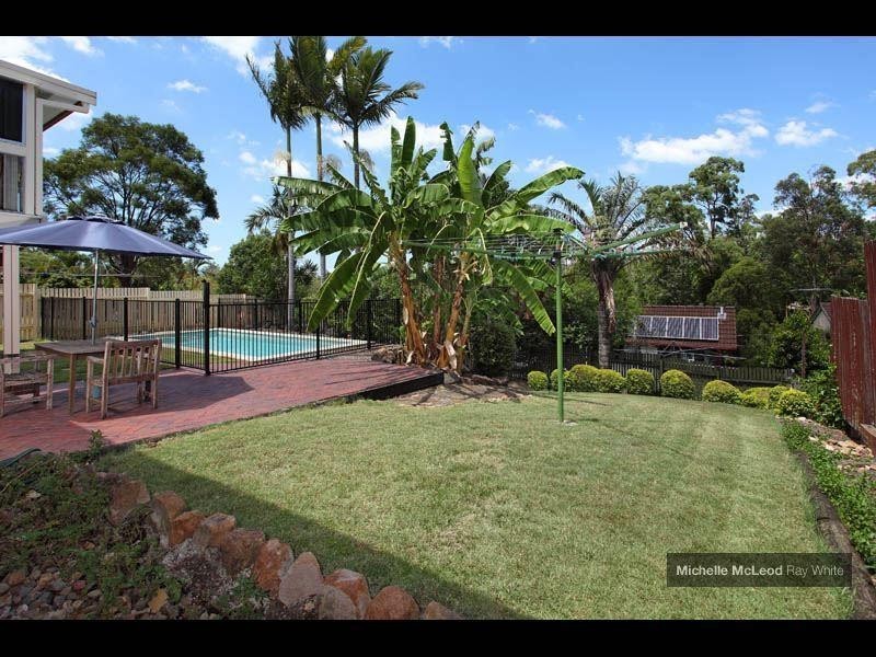 16 Crotty Street, Indooroopilly QLD 4068