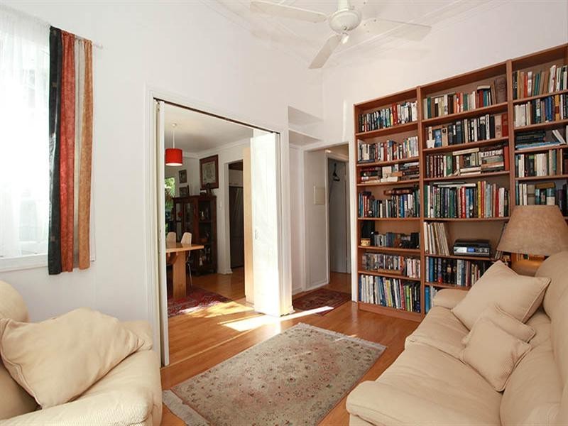 1/10 Keltie Street, Taringa QLD 4068