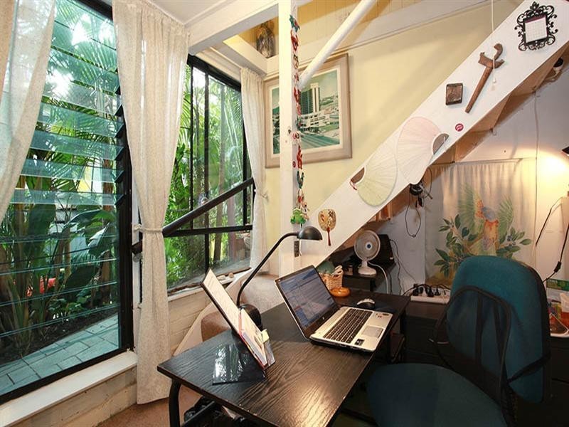 1/10 Keltie Street, Taringa QLD 4068