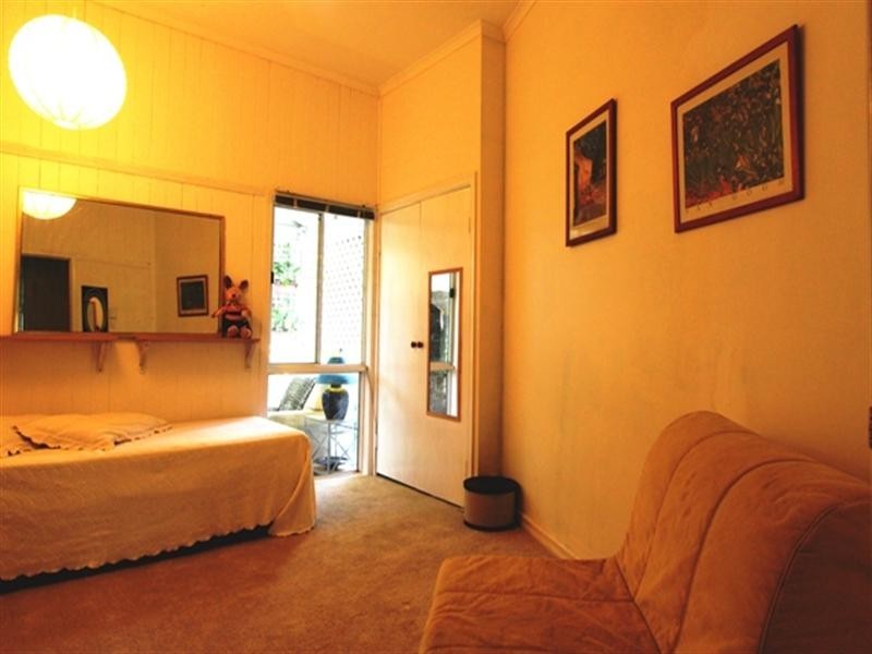 1/10 Keltie Street, Taringa QLD 4068