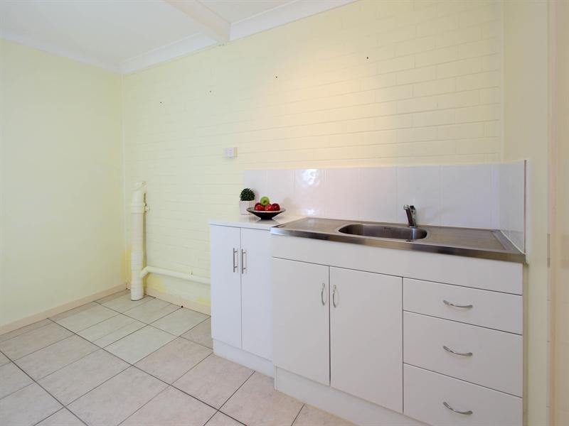 10 Ashburton Street, Chapel Hill QLD 4069