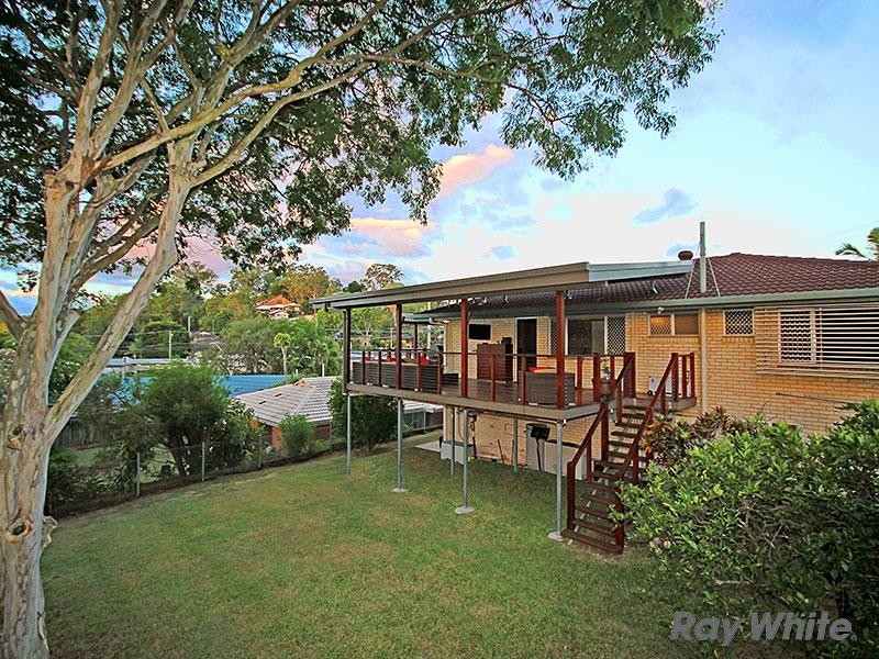 5 Jeetho Street, Jindalee QLD 4074