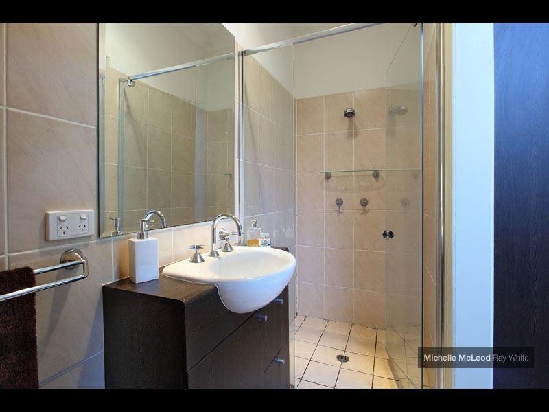 56 Warburton Street, Bardon QLD 4065