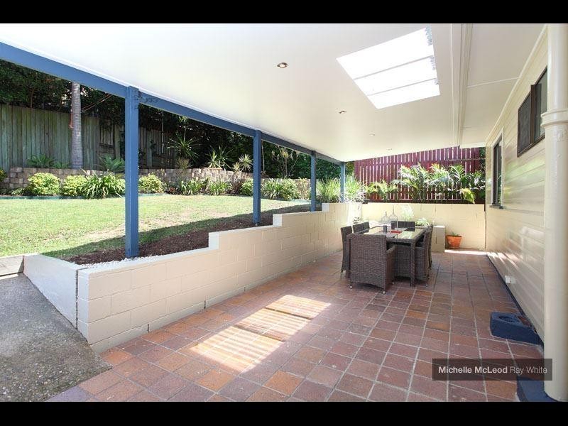 56 Warburton Street, Bardon QLD 4065