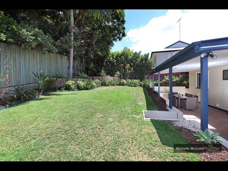 56 Warburton Street, Bardon QLD 4065