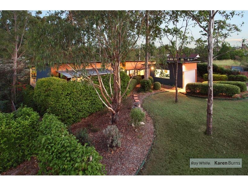 13 Nankin Street, Fig Tree Pocket QLD 4069