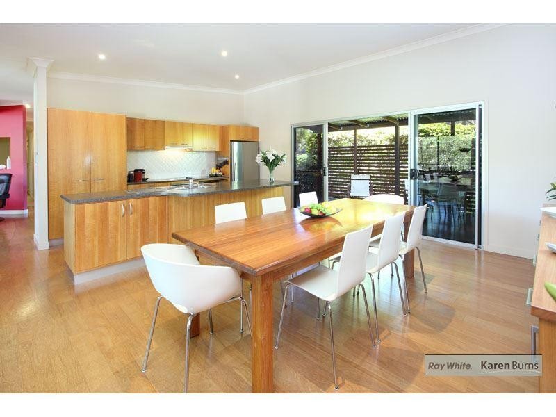 13 Nankin Street, Fig Tree Pocket QLD 4069