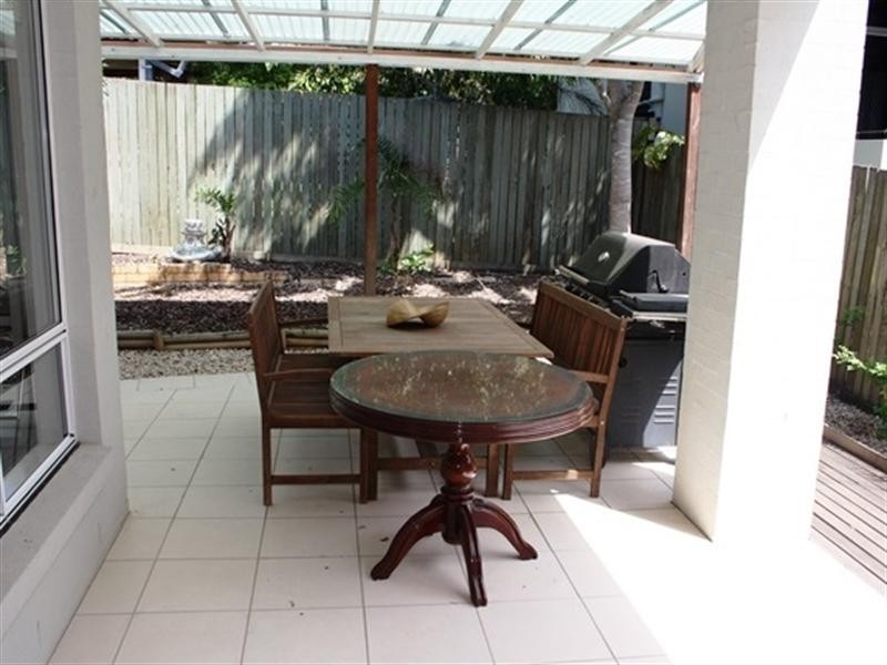 59 Lambert Road, Indooroopilly QLD 4068